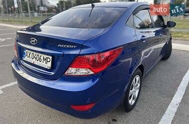 Седан Hyundai Accent 2013 в 