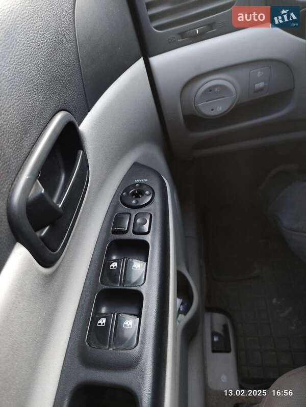 Седан Hyundai Accent 2008 в Первомайске