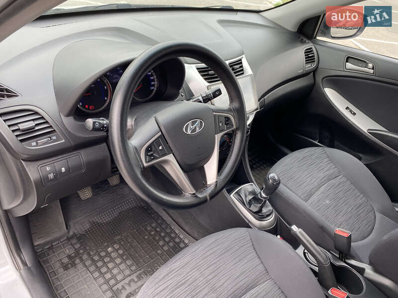 Седан Hyundai Accent 2018 в Києві