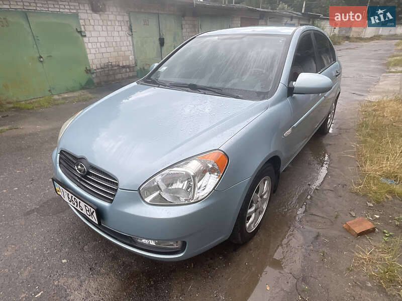 Hyundai Accent 2008