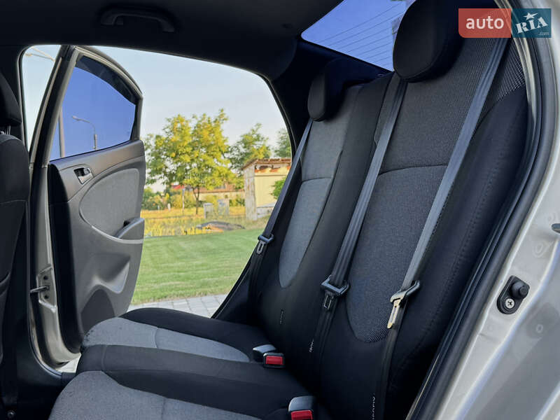 Седан Hyundai Accent 2013 в Одессе