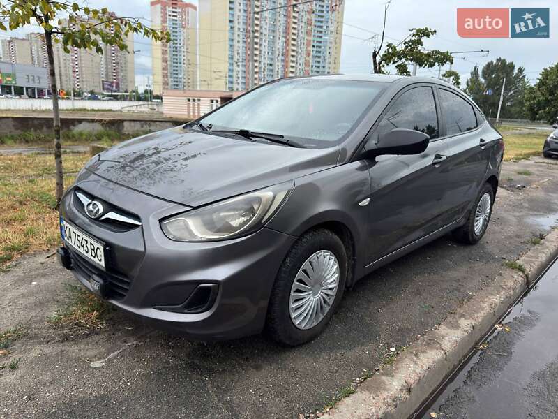Седан Hyundai Accent 2014 в 