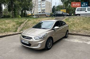 Седан Hyundai Accent 2012 в Тернополі