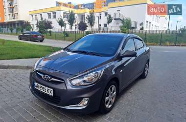 Седан Hyundai Accent 2013 в Вінниці