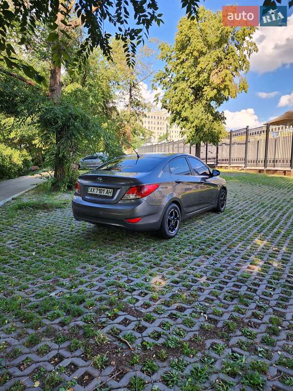 Седан Hyundai Accent 2011 в Харкові