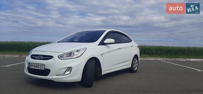 Седан Hyundai Accent 2013 в Конотопе