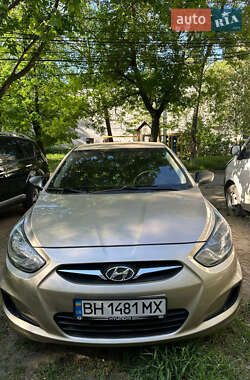 Седан Hyundai Accent 2011 в Одессе