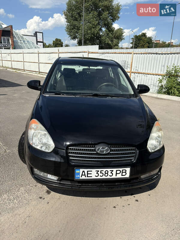 Седан Hyundai Accent 2008 в Чернігові