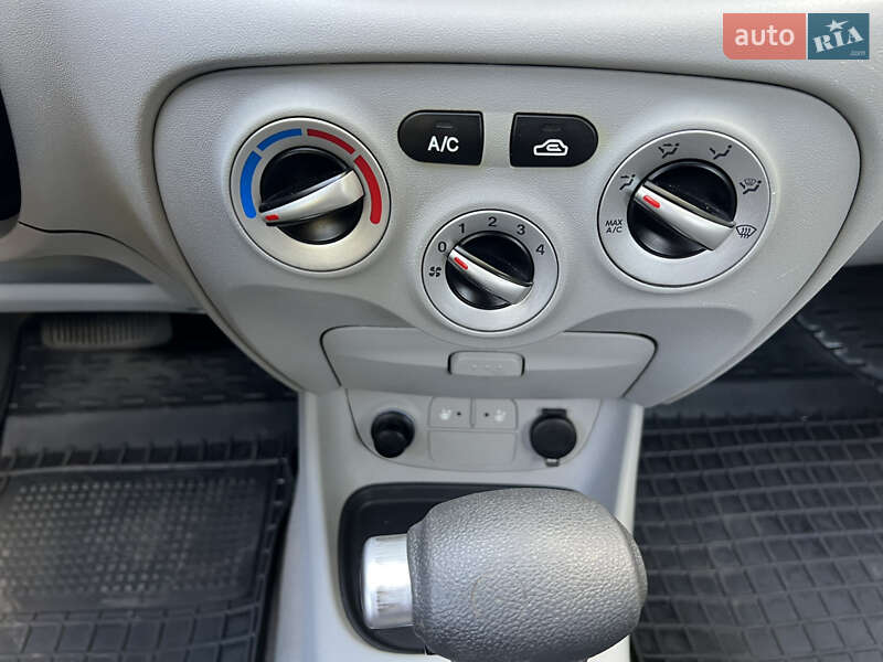 Седан Hyundai Accent 2008 в Одесі