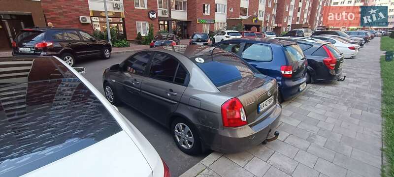 Седан Hyundai Accent 2008 в Киеве