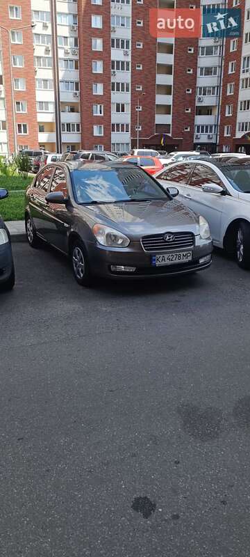 Hyundai Accent 2008