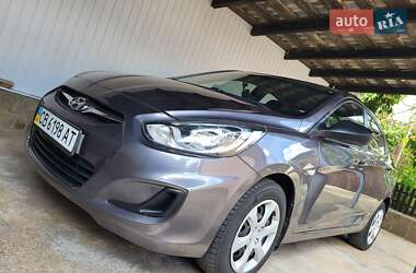 Седан Hyundai Accent 2011 в Чернигове