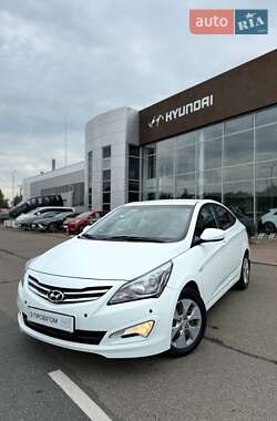 Седан Hyundai Accent 2016 в Киеве