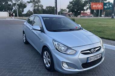 Седан Hyundai Accent 2011 в Одессе