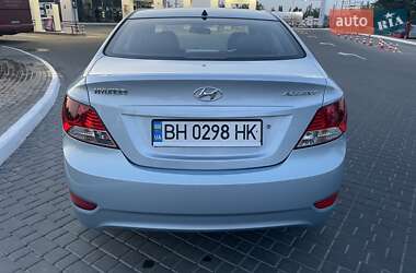 Седан Hyundai Accent 2011 в 