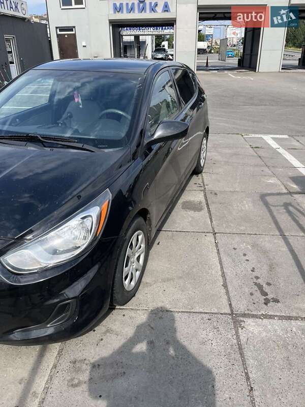 Хэтчбек Hyundai Accent 2013 в Киеве фото 23 Хэтчбек Hyundai Accent 2013 в Киеве