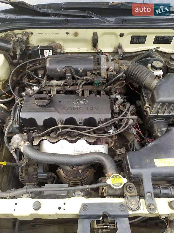 Седан Hyundai Accent 2003 в Киеве