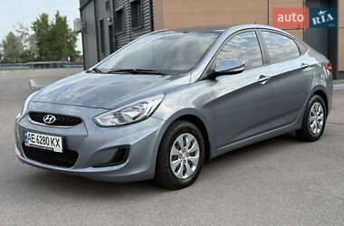 Седан Hyundai Accent 2019 в Дніпрі