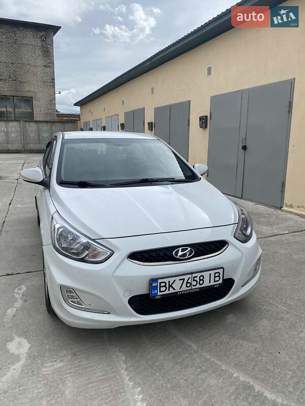 Hyundai Accent 2018