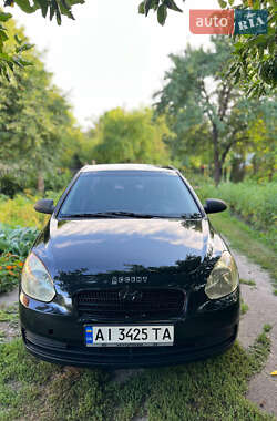 Седан Hyundai Accent 2009 в Коропе