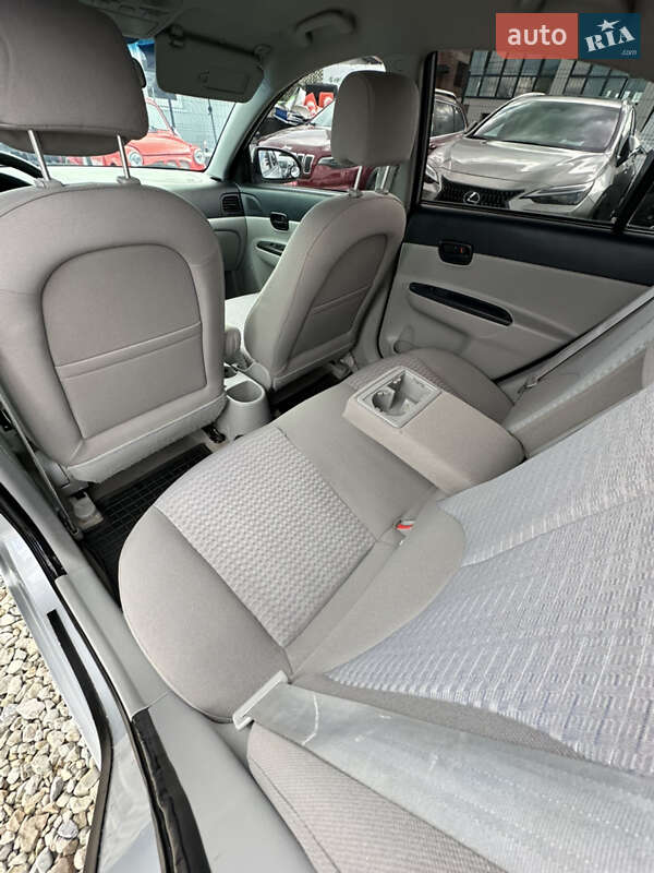Хетчбек Hyundai Accent 2008 в Івано-Франківську