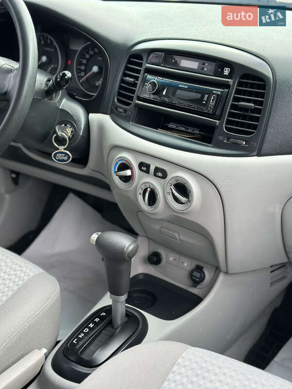 Хетчбек Hyundai Accent 2008 в Івано-Франківську