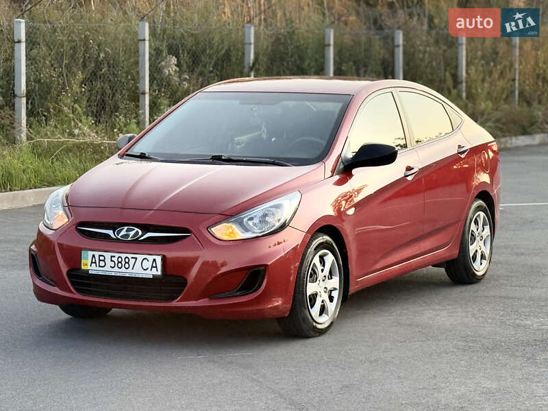 Hyundai Accent 2013