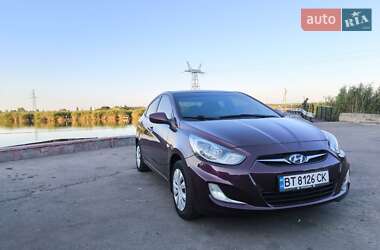 Седан Hyundai Accent 2011 в Николаеве