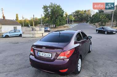 Седан Hyundai Accent 2011 в 