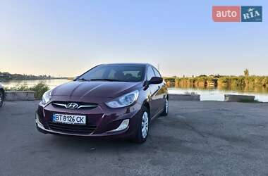 Седан Hyundai Accent 2011 в 