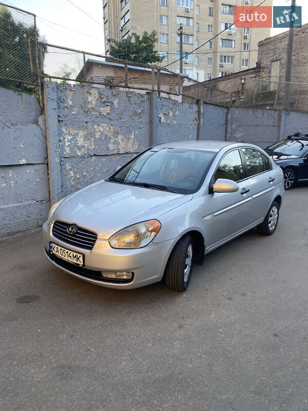 Седан Hyundai Accent 2008 в Києві