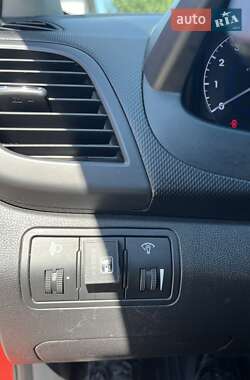 Седан Hyundai Accent 2012 в 