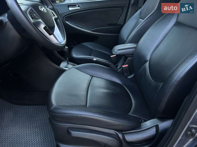 Седан Hyundai Accent 2016 в Миколаєві