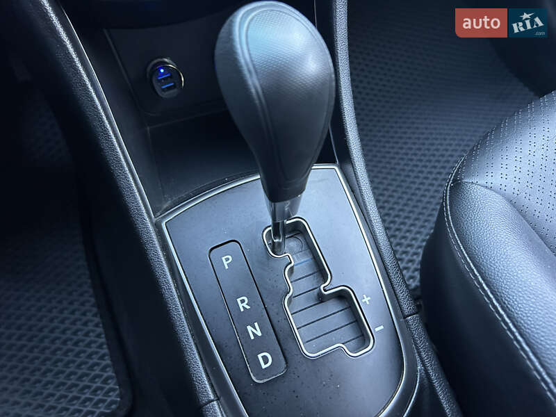 Седан Hyundai Accent 2016 в Миколаєві