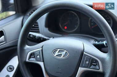 Седан Hyundai Accent 2019 в 