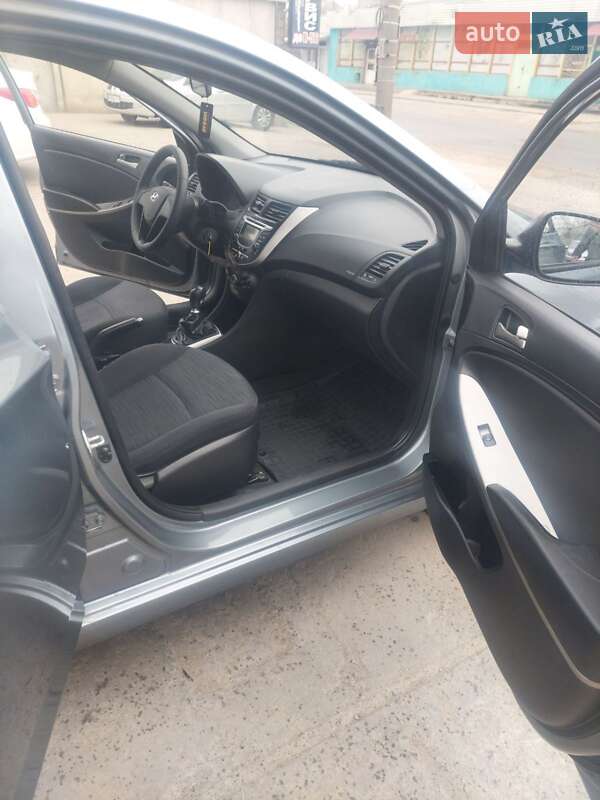 Седан Hyundai Accent 2019 в Белгороде-Днестровском