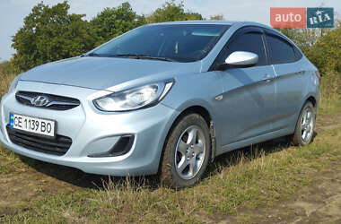 Седан Hyundai Accent 2011 в Чернівцях