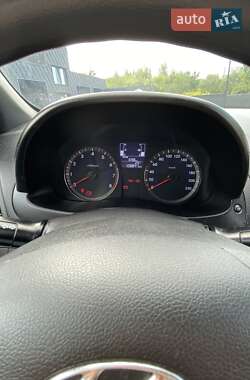 Седан Hyundai Accent 2013 в  фото 16 Седан Hyundai Accent 2013 в