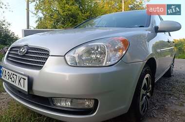 Седан Hyundai Accent 2008 в Киеве