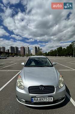 Седан Hyundai Accent 2008 в Киеве