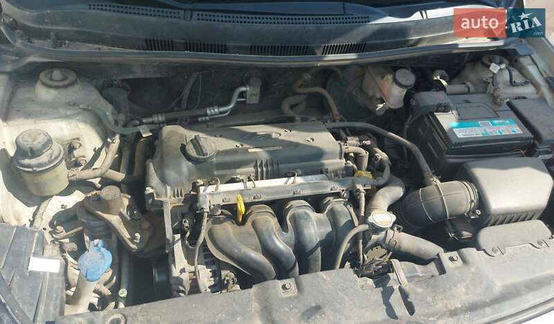 Седан Hyundai Accent 2012 в Черкассах фото 2 Седан Hyundai Accent 2012 в Черкассах
