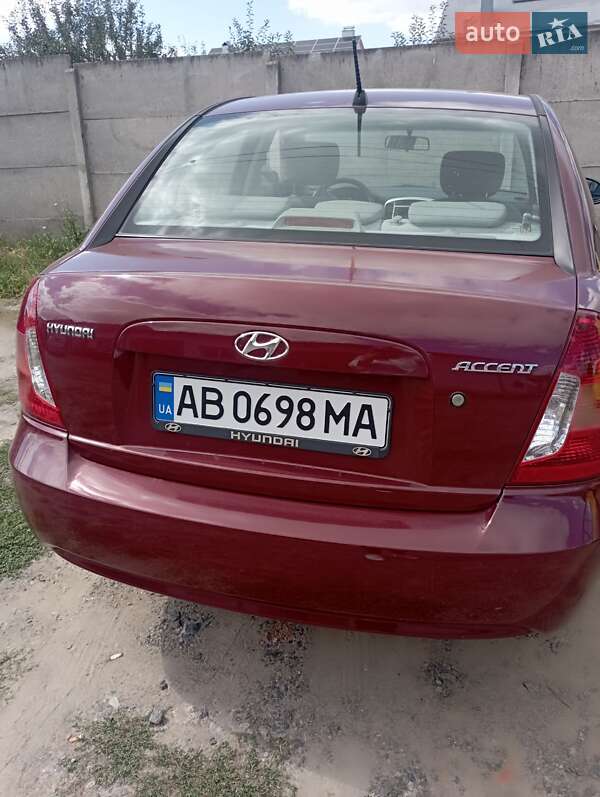 Седан Hyundai Accent 2007 в Виннице