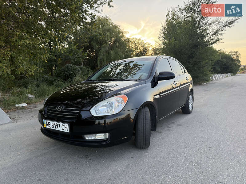 Hyundai Accent 2008