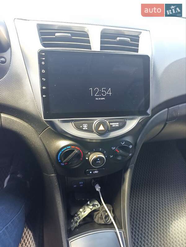 Хэтчбек Hyundai Accent 2014 в Борисполе