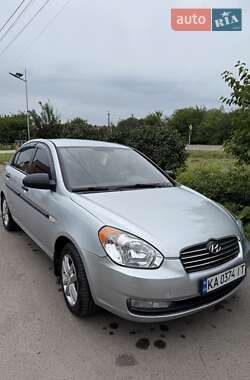 Седан Hyundai Accent 2008 в Киеве