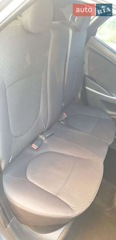 Хетчбек Hyundai Accent 2012 в Києві фото 23 Хетчбек Hyundai Accent 2012 в Києві