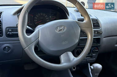 Седан Hyundai Accent 2005 в 