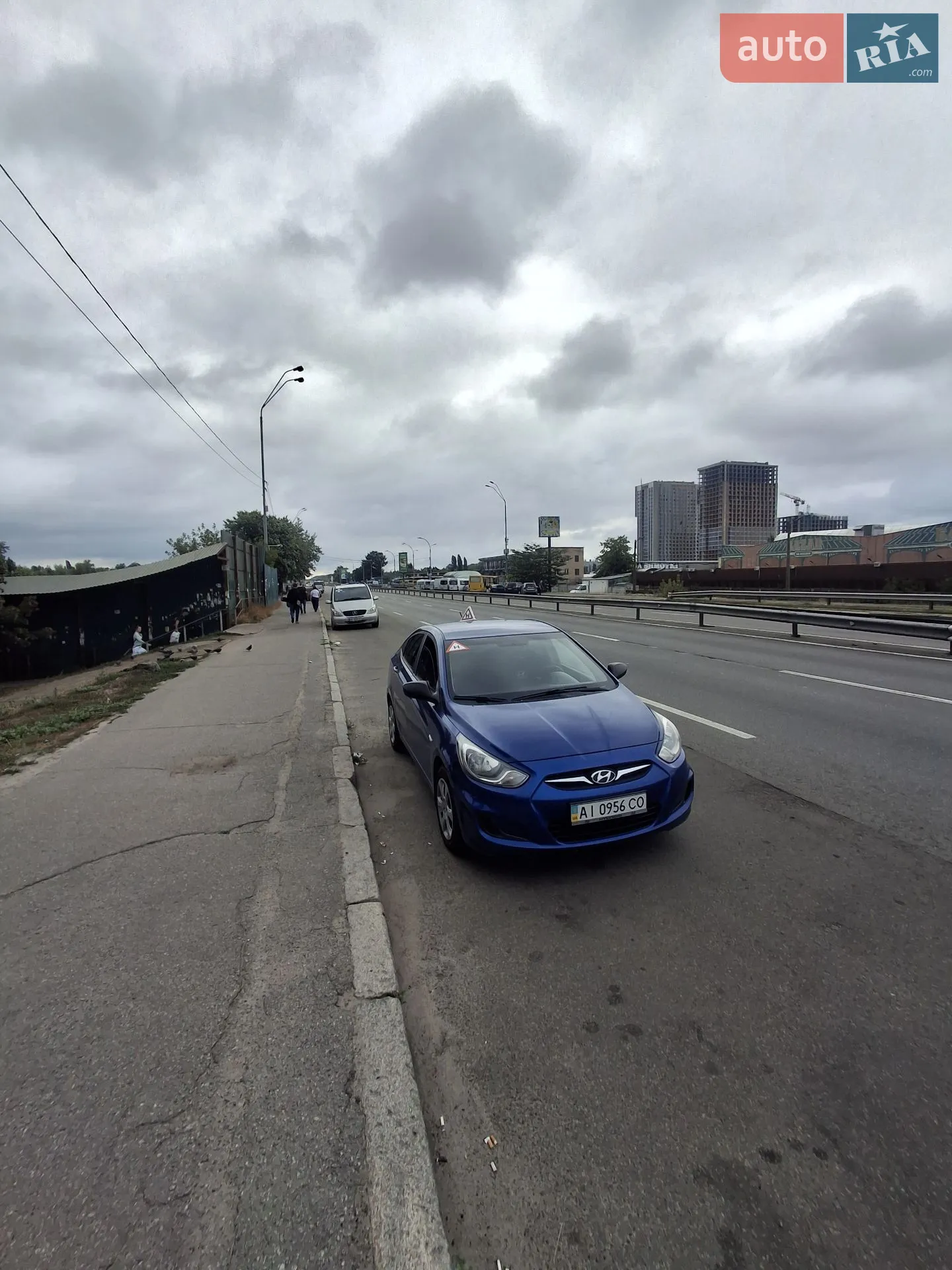 2011 Hyundai Accent - мініатюра 3