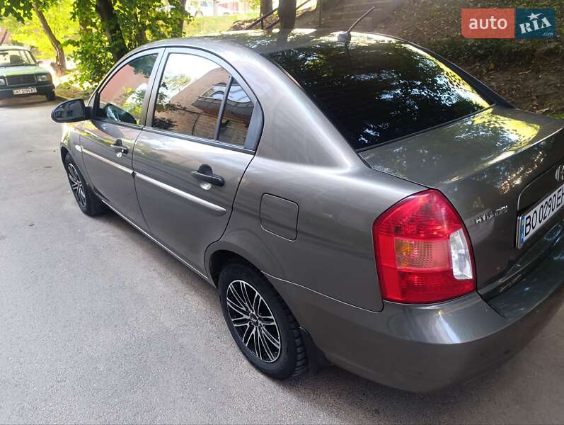 Hyundai Accent 2008