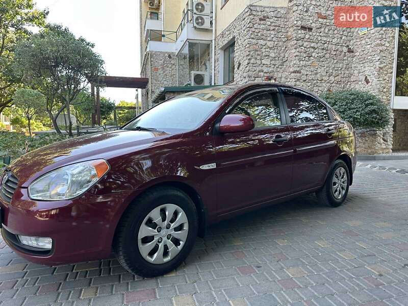 Хэтчбек Hyundai Accent 2008 в Одессе